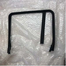 ARKA YAN KAPI CAM FİTİL KAPAĞI SAĞ LR012747